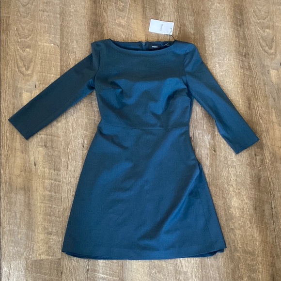 Theory Dresses & Skirts - Theory Green Sheath Dress with Bateau Neckline